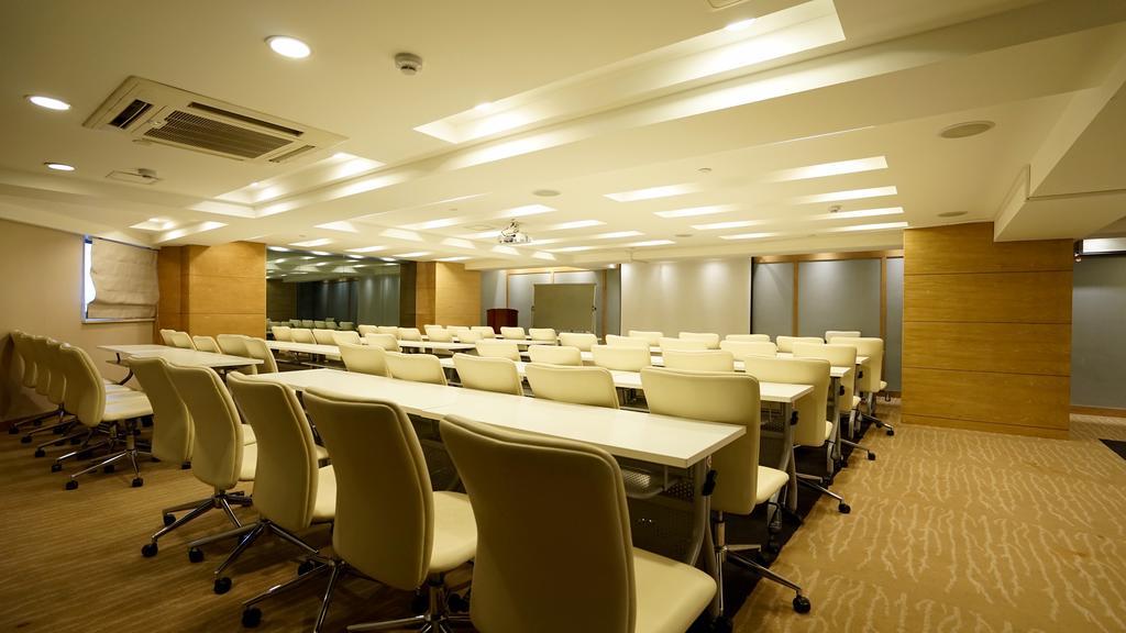Ji Hotel Guangzhou Yuexiu Park Экстерьер фото